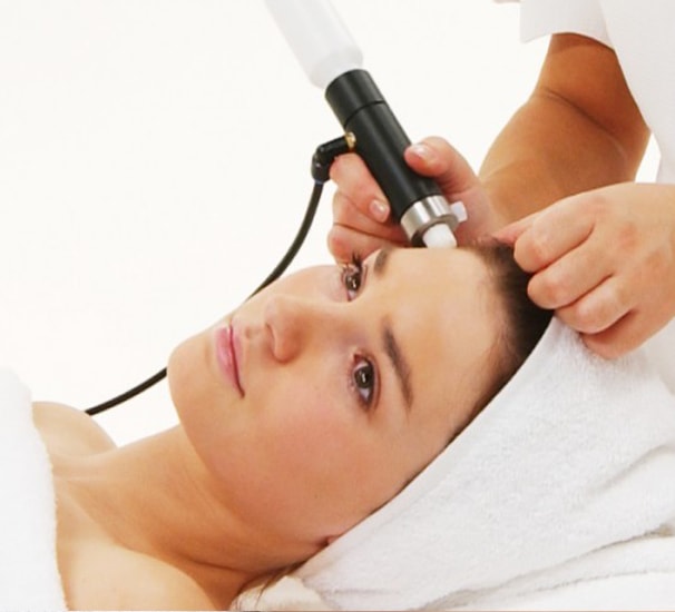 Crystal clear Microdermabrasion (MDA)